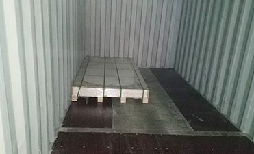 We load goods and export magnesium oxide board to Vietnam